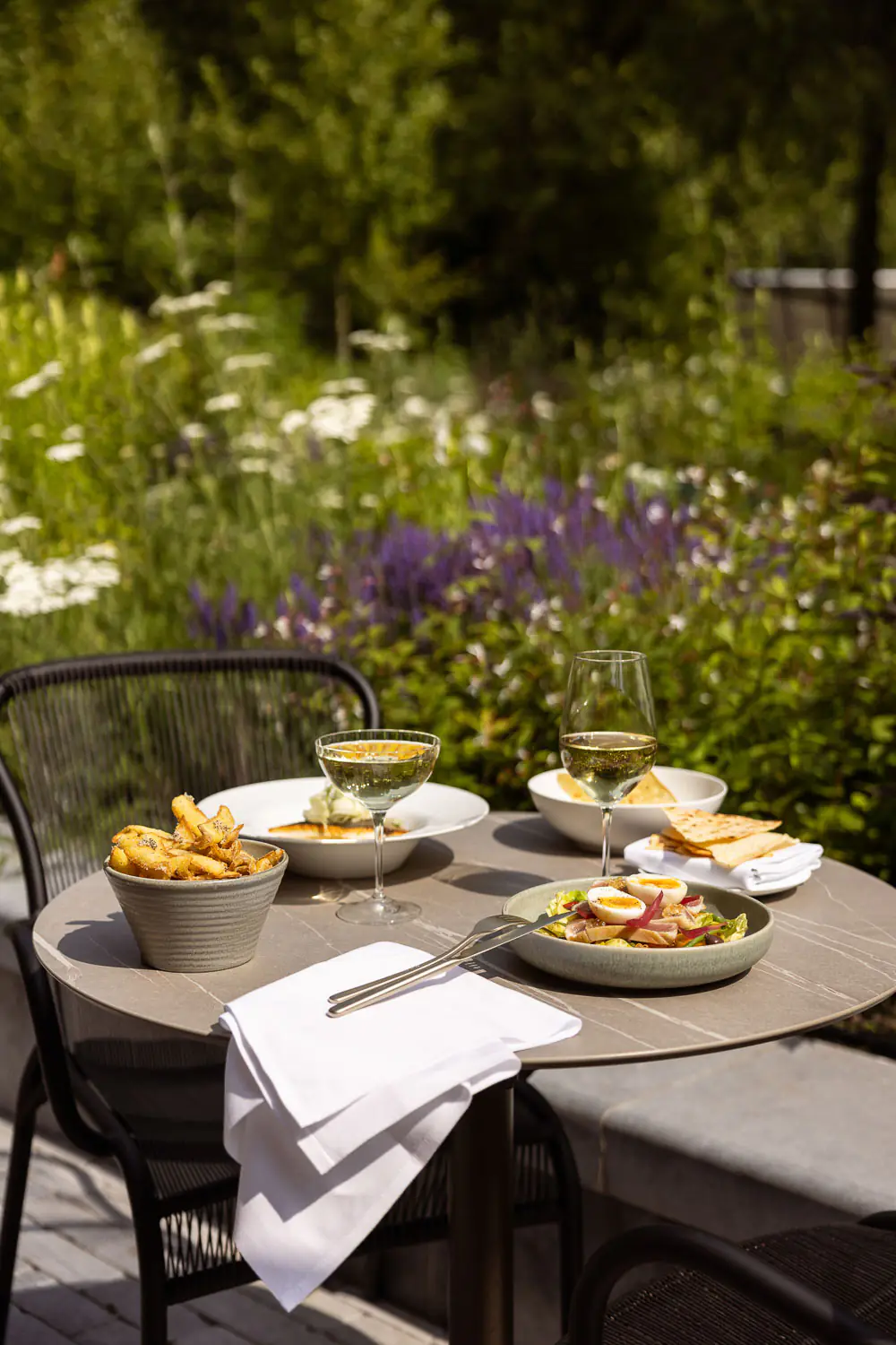Een lunch op het terras van Spring Café Brasserie